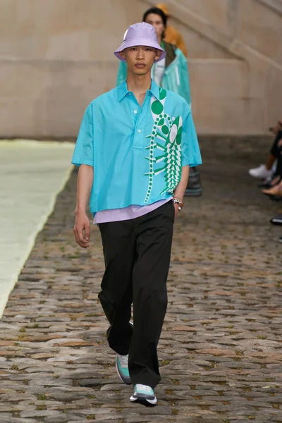 Look 31